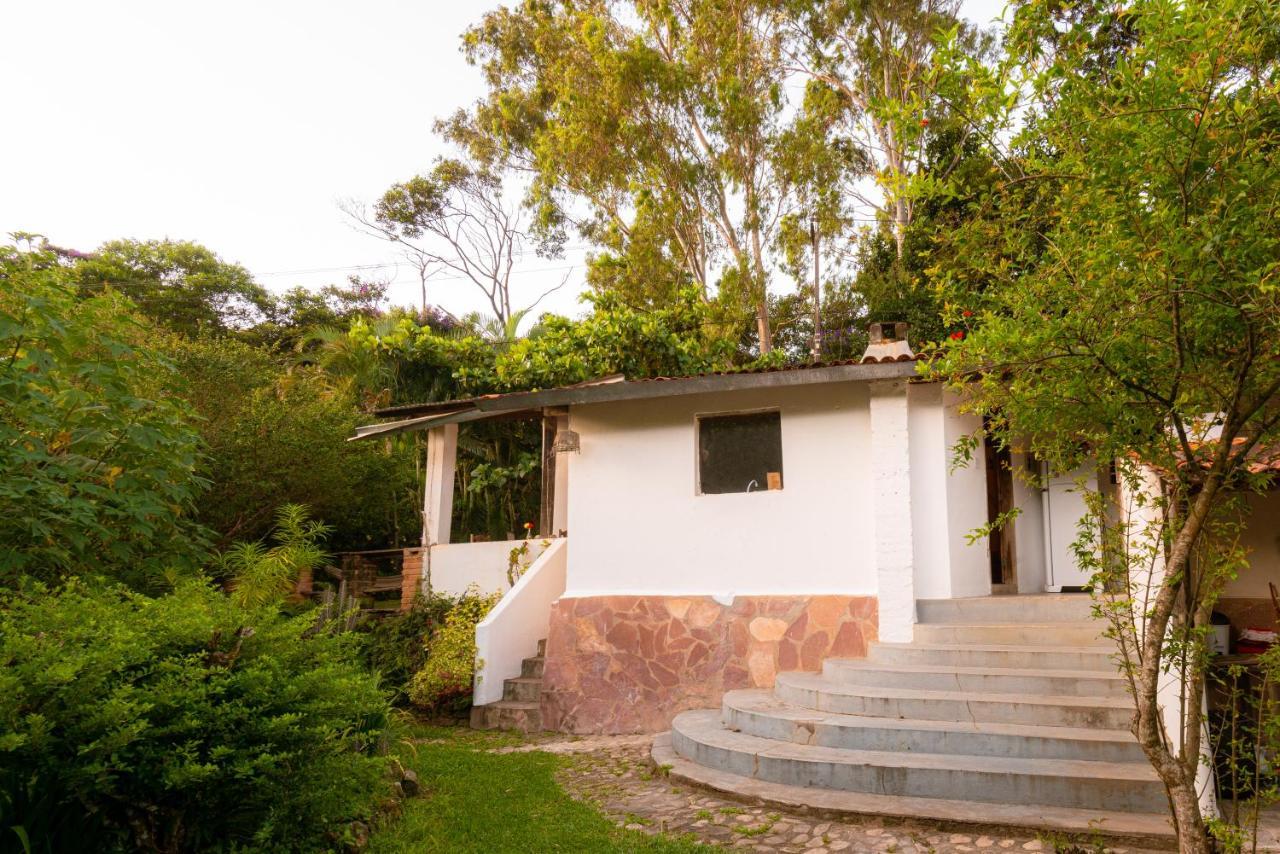 Hospedagem Caminho da Angélica Vale do Capão Exterior foto