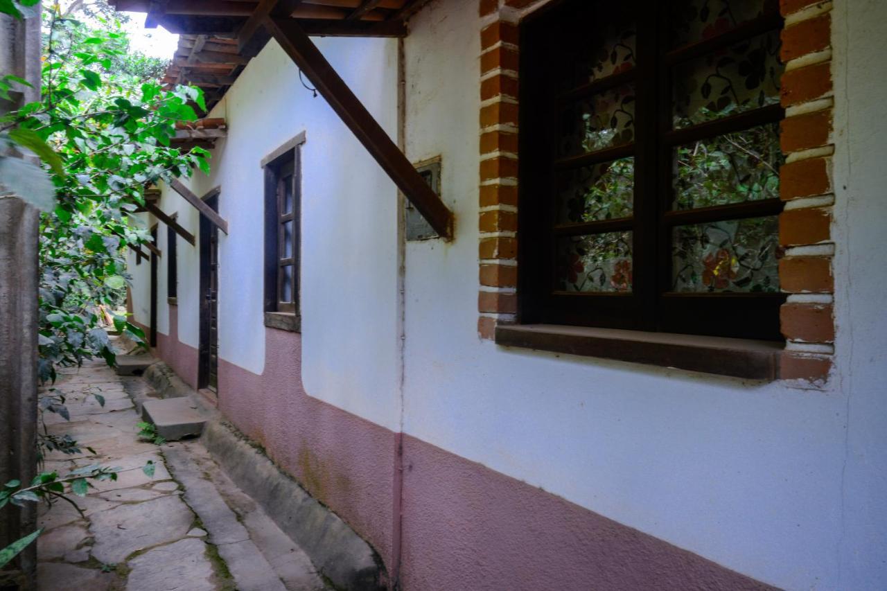Hospedagem Caminho da Angélica Vale do Capão Exterior foto
